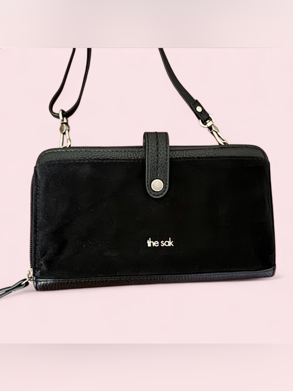 The Sak Black Leather Crossbody w/Beaded “Believe in Love” pendant 💗 - Picture 1 of 10